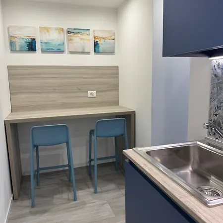 Rebecca's - Umberto Sea Wiew - Vista Mare Apartamento