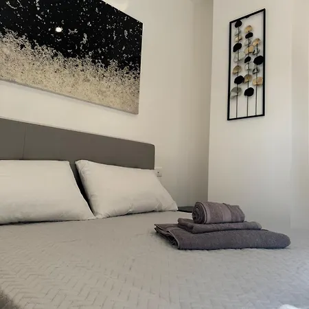 Rebecca's - Umberto Sea Wiew - Vista Mare Apartamento Anzio